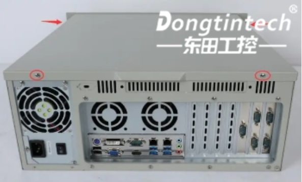 打开机箱.png
